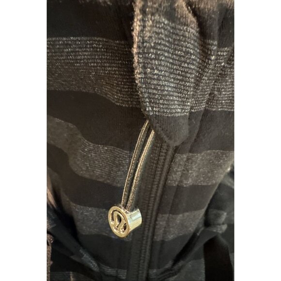 Lululemon Stride Jacket Full Zip Hoodie Black Grey Macro Stripe size 6 pockets - Picture 11 of 12